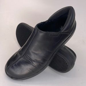 CROCS leather clogs black size 13